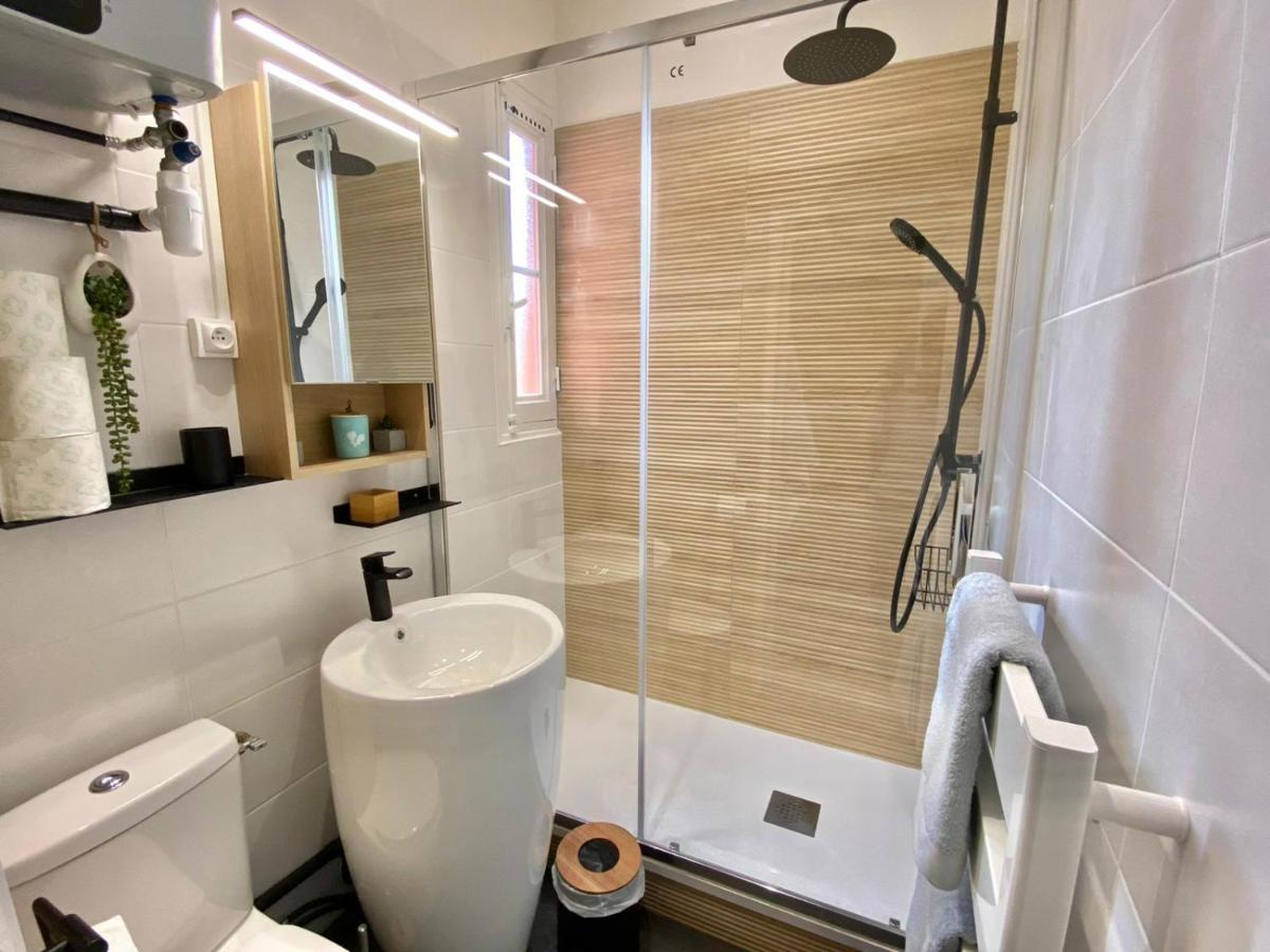 We Sea Apartment Довил Екстериор снимка